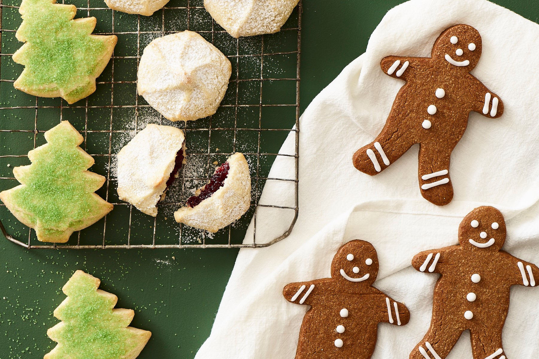 The holiday season has arrived at Au Bon Pain 